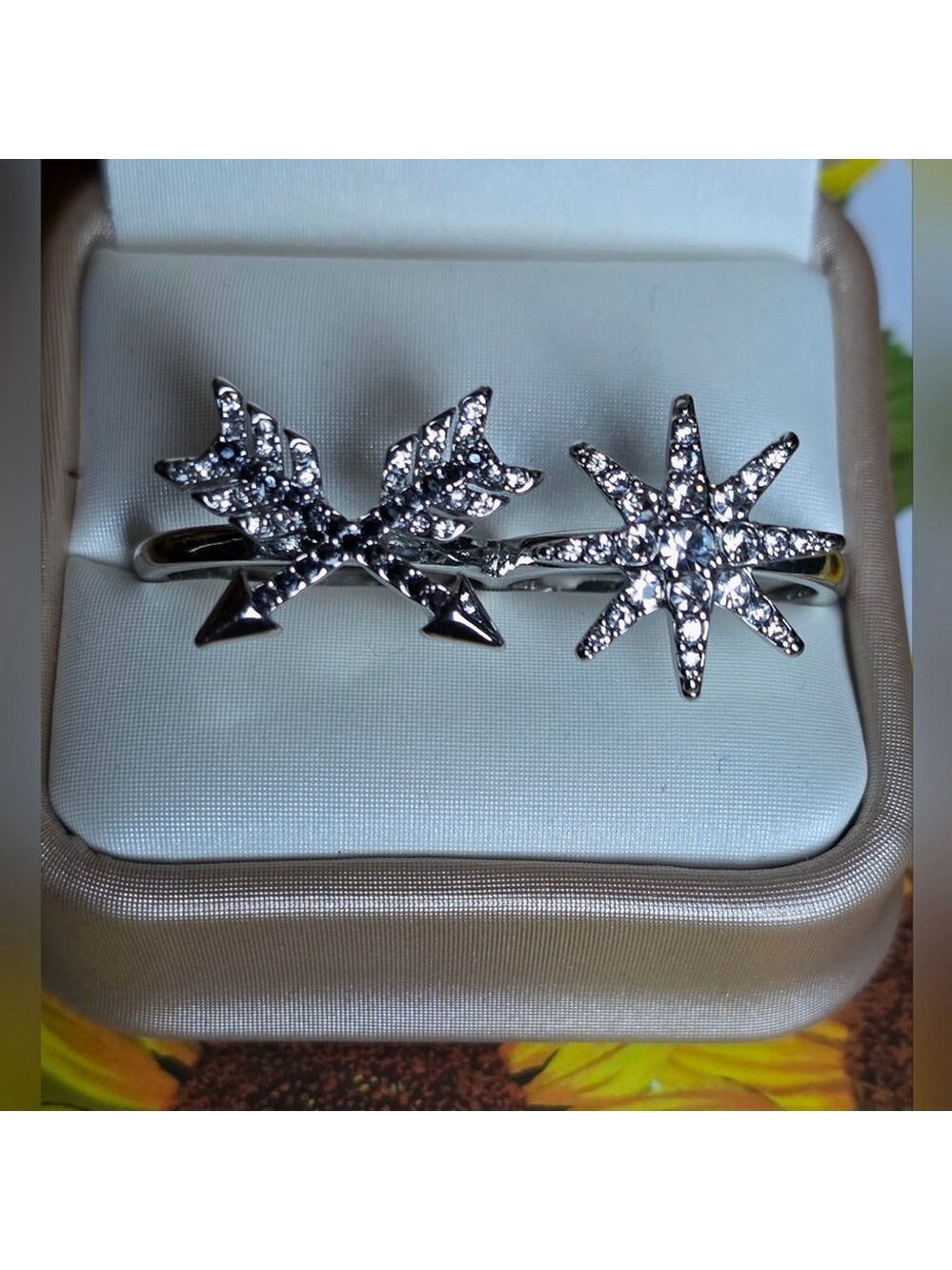 Simply Vera Wang Silver Star Arrow Ring Size 8